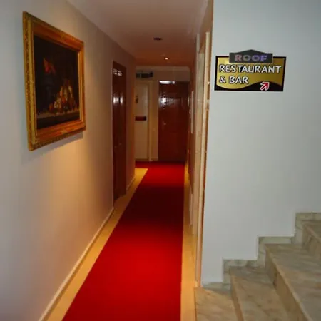 Szálloda Sembol 3*