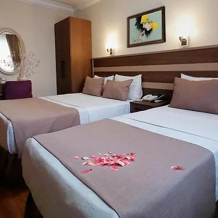 Sembol 3* イスタンブール