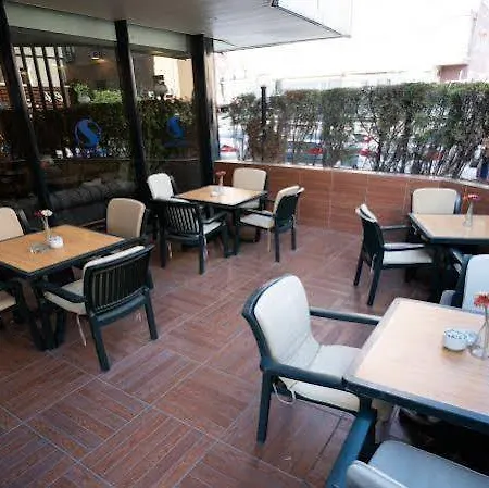 Sembol Hotel 3*